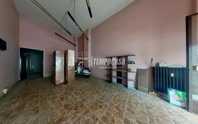 LOCALE COMMERCIALE LIBERO DA SUBITO