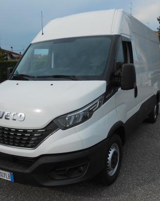 IVECO DAILY 35S160 CAMBIO AUTOMATICO