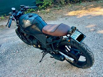 YAMAHA FZ 750 custom cafe racer anno 1985