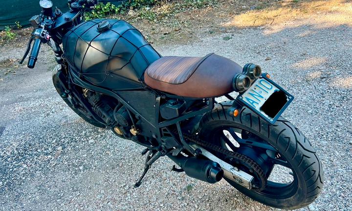 YAMAHA FZ 750 custom cafe racer anno 1985