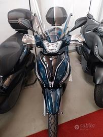 KYMCO PEOPLE S 125 / 200 EURO 2890.00