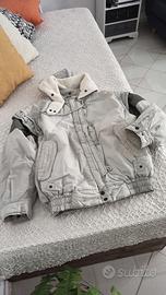 Giacca a vento Faciba colore grigio.