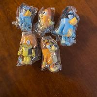 Famiglia di Bluey e amico ancora nuovi