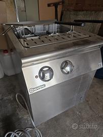 Bollitore elettrico professionale 