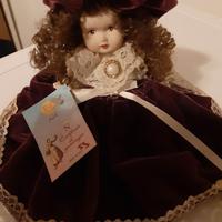 BAMBOLE  CAPODIMONTE  DEGLI  ANNI  90