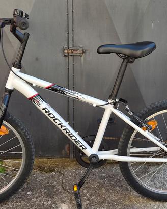 Bicicletta rockrider st 100