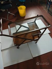 Carrello porta bottiglie...