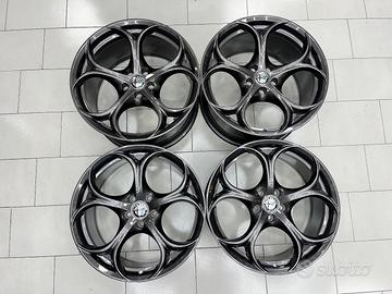 RL50 Cerchi nuovi originali Alfa Giulia 19" 5x110