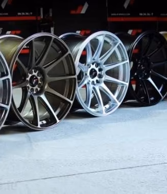 Cerchi in lega Japan Racing JR 16" 17" 18" 19"