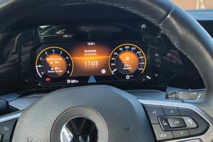 VOLKSWAGEN Golf 8ª serie - 2020