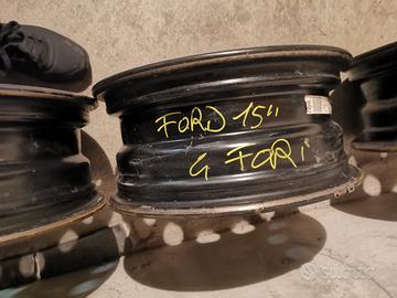 Cerchi in ferro ford fiesta  da 15