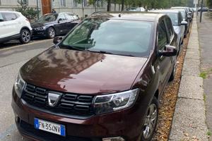 DACIA Sandero 1.0 SCe 12V 75CV Laureate – Euro 6C