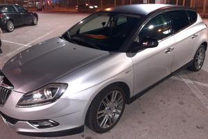 Lancia Delta 1.9 twin turbo( Oro, 190cv)