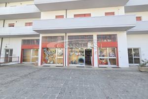 Ocale Commerciale di mq 180. COM/291