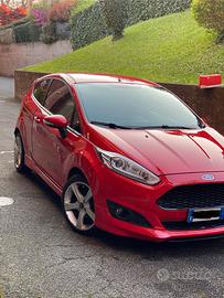 Ford fiesta st line Race red