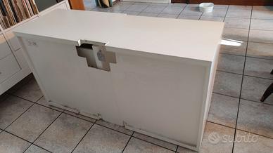 Mobile TV Ikea besta