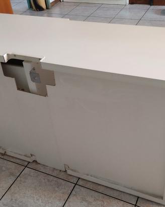 Mobile TV Ikea besta