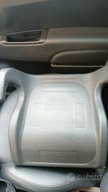 rialzo macchina bambini 