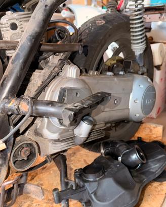 Motore piaggio Beverly 300 tourer anno 2009