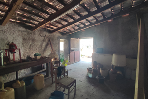 Rustico da ristrutturare