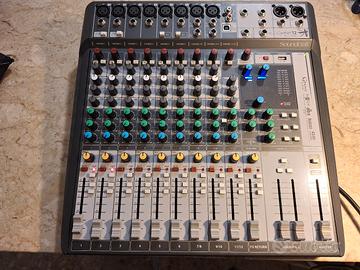 Soundcraft Signature 12 MTK