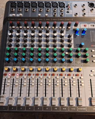 Soundcraft Signature 12 MTK