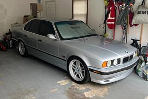 Ricambi bmw e34 520i