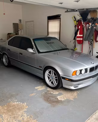Ricambi bmw e34 520i