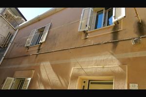 Casa autonoma su due livelli