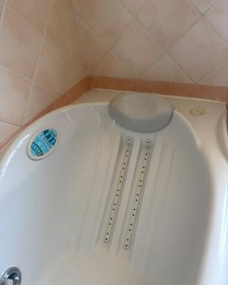 Vasca idromassaggio, jacuzzi come nuova