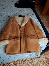 vero montone con rifiniture in pelle 