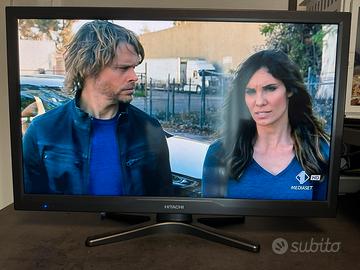Tv 24” Led Hitachi monitor
