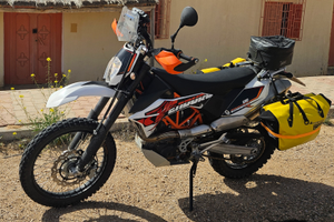 Ktm 690 enduro 17000 km