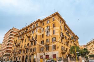 Appartamento di 94 m² con 4 locali a Roma