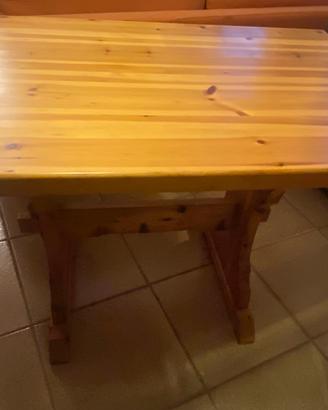 Tavolo in abete 120x79  h78