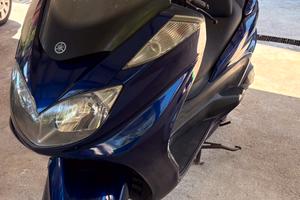 Scooter Majesty 400