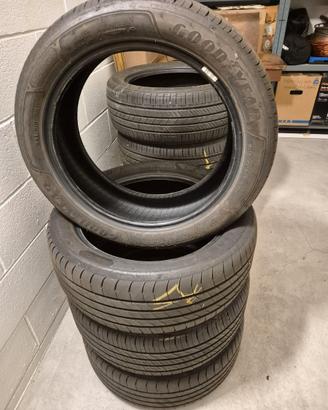 Gomme Goodyear estive 205 50 R17 93V