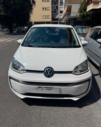 Volkswagen eco up!