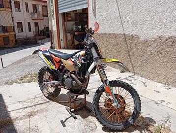 Moto enduro