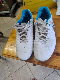 scarpe da calcio uomo usate Naike Tiempo