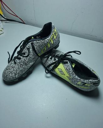 Scarpe da calcio con tacchetti Lotto bambino N.36