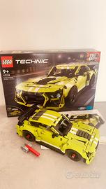 LEGO Technic Ford Mustang Shelby GT500
