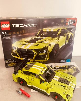 LEGO Technic Ford Mustang Shelby GT500