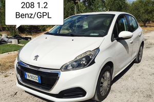 Peugeot 208 Benz/GPL