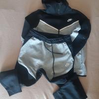 🔥Tuta Nike teck Fleece taglia M uomo🔥