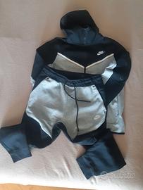 🔥Tuta Nike teck Fleece taglia M uomo🔥