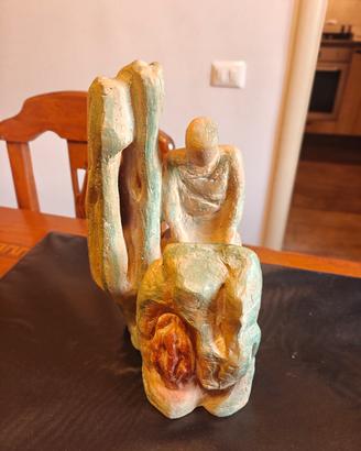 Scultura in terracotta a firma Ferroni