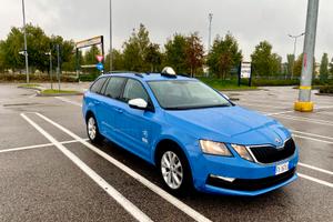 Skoda Octavia 2.0 tdi DSG Polizia stradale