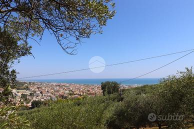 RUSTICO A SAN BENEDETTO DEL TRONTO
