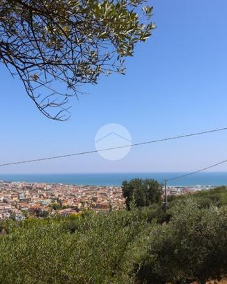 RUSTICO A SAN BENEDETTO DEL TRONTO